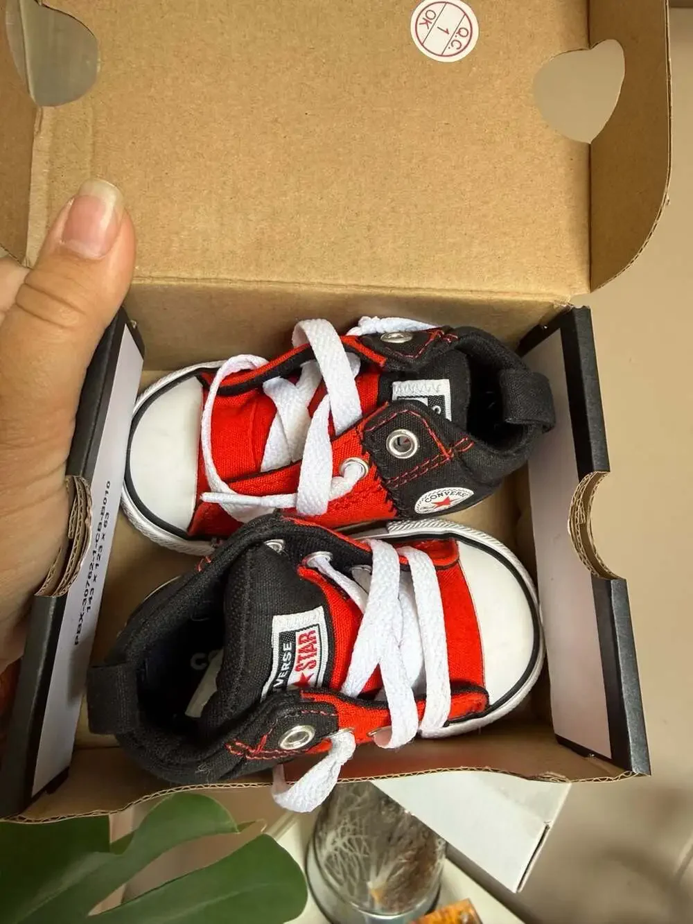Converse CTAS Axel Mid Infant Sneakers Black/Red/White